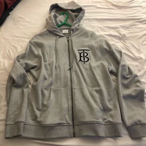 Burberry sweater